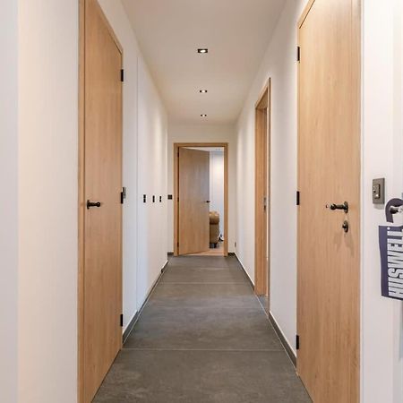 Huswell - Luxurious Apartment With Parking Beernem Екстериор снимка