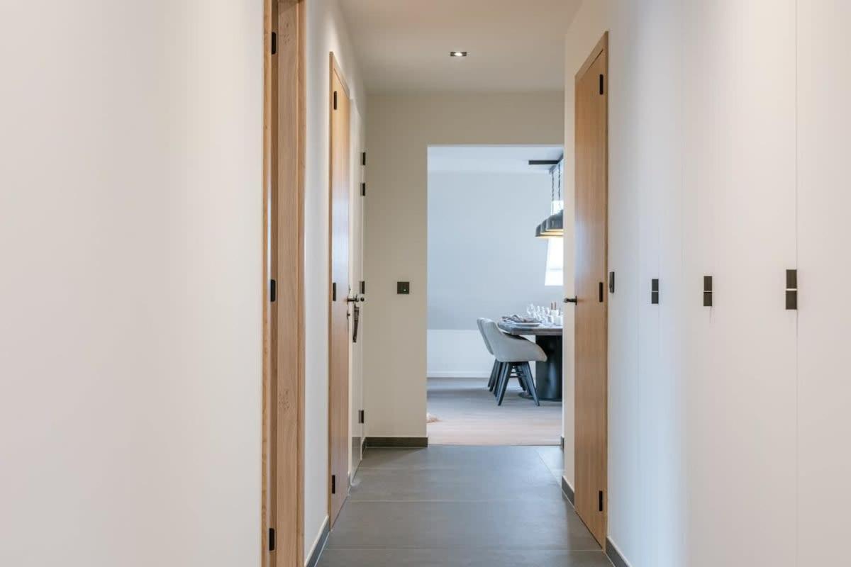 Huswell - Luxurious Apartment With Parking Beernem Екстериор снимка